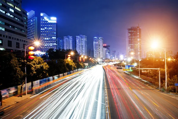 Carro em movimento — Fotografia de Stock