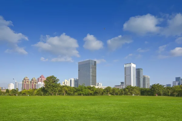 Parque de ciudad — Foto de Stock