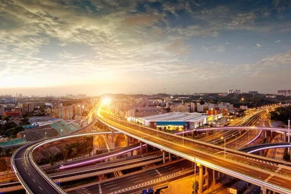 Fly-over brug — Stockfoto