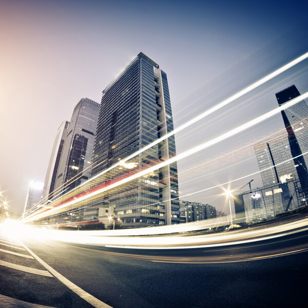 Быстрые движущиеся автомобили
