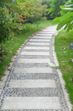 Park taş yolu