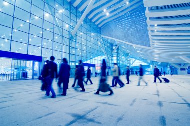 yolcular bulanıklık hareket