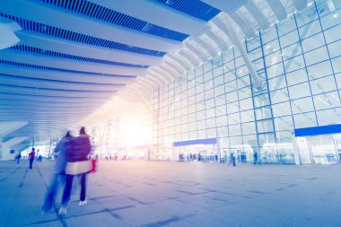 yolcular bulanıklık hareket