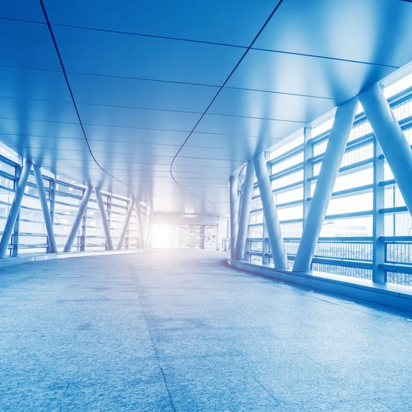 Corridor in kantoorgebouw — Stockfoto