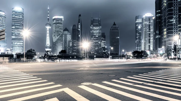 Trilhas de luz em shanghai — Fotografia de Stock