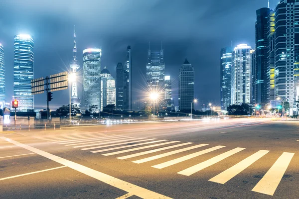 Light trails — Stock Photo, Image