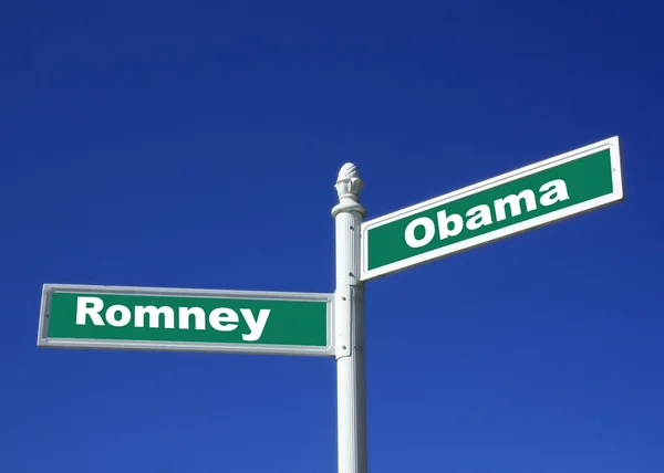 オバマ氏ロムニー署名します。 — ストック写真