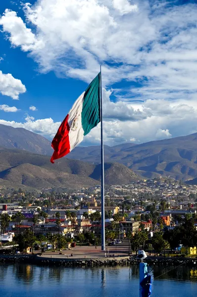 Grote Mexicaanse vlag Stockfoto