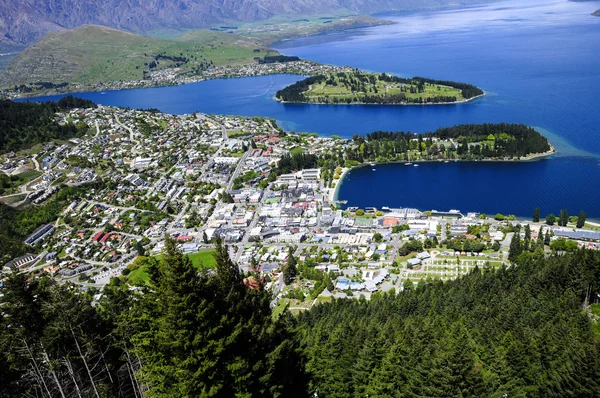 Queenstown sul lago Wakatipu — Foto Stock