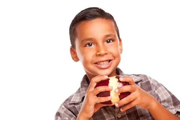 Schattig latino jongen eten een grote rode appel — Stockfoto