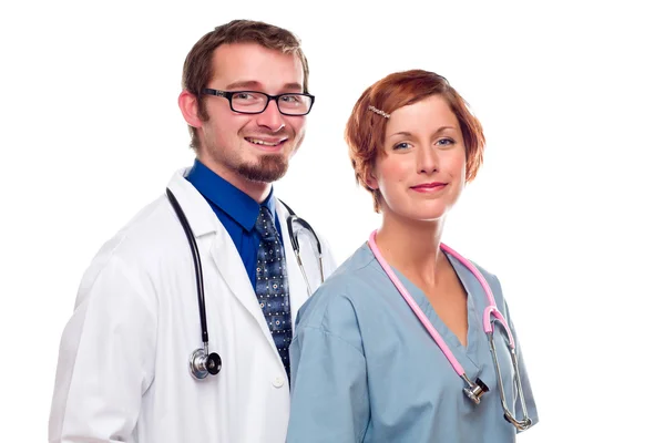 医師や看護師、白い背景の上のグループ — ストック写真