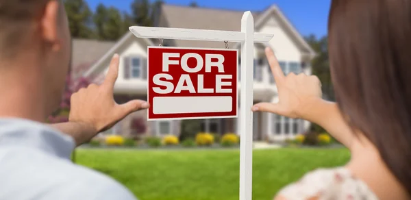 For Sale Sign, House and Military Couple Framing Hands — Stock Photo, Image