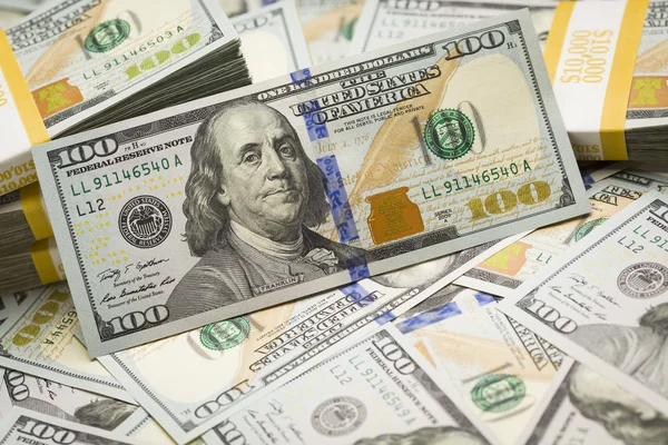 Pile astratte del disegno di legge del nuovo dollaro degli Stati Uniti cento — Foto Stock