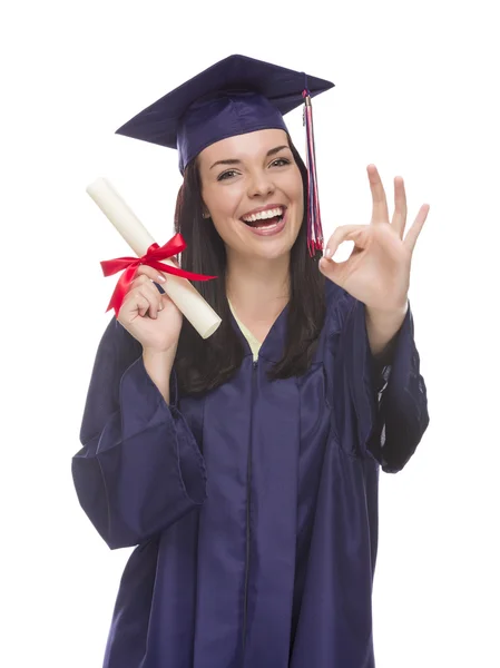 Blandras examen i mössa och klänning håller hennes Diplom — Stockfoto