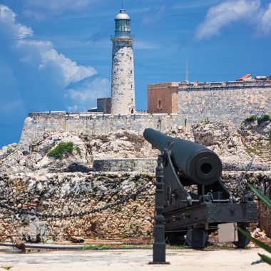 eski bir top ile Havana'da el morro Kalesi