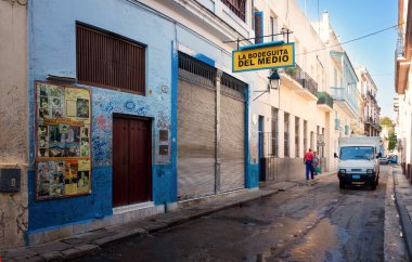 The famous Bodeguita del Medio in Havana