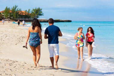 turistler varadero Küba plaj keyfi