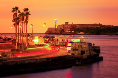 Havana'da renkli günbatımı