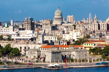 çeşitli yerlerinden featuring havana'nın görünümü