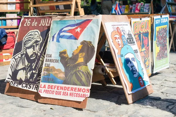 Revoluční plakáty k prodeji v Havaně — Stock fotografie