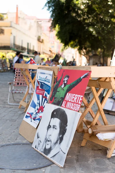 出售在哈瓦那的革命海报 — 图库照片