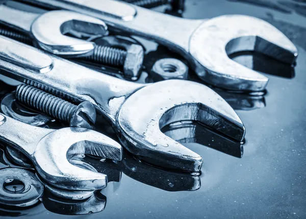 Mechanic tools deals