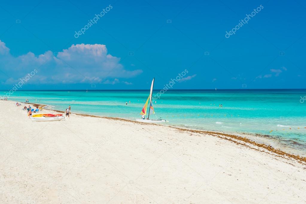 White sand and turquoise blue sea at Varadero beach in Cuba
