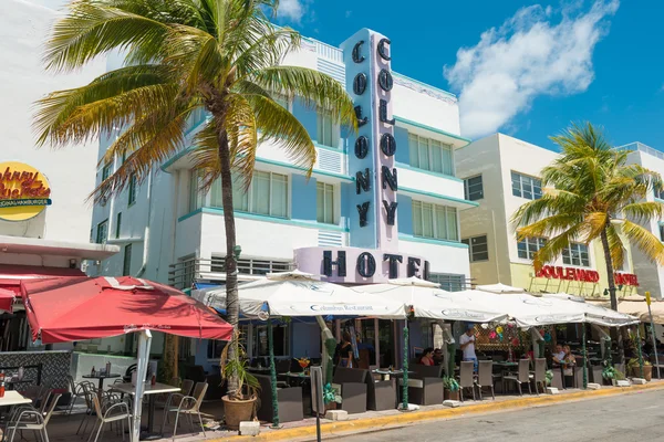 Art Deco architecture at Ocean Drive in South Beach, Miami — Stock Photo, Image