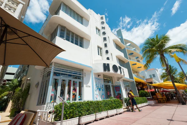 Art Deco architecture at Ocean Drive in South Beach, Miami — Stock Photo, Image