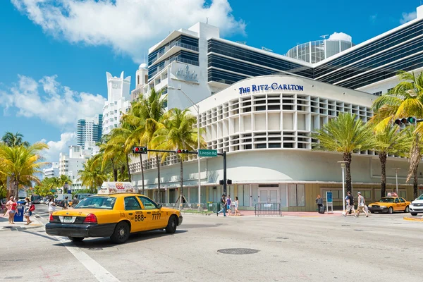 Famous Art Deco Hotels in South Beach, Майами — стоковое фото