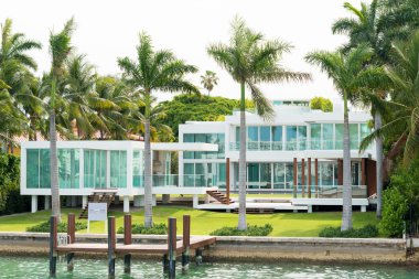 Miami yıldız adada lüks malikane