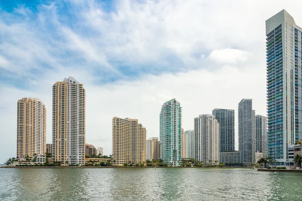 O horizonte do centro de Miami — Fotografia de Stock