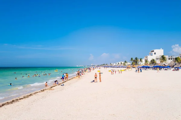 Progreso Mexico August 2022 People Enjoying Summer Progreso Popular Beach — 스톡 사진