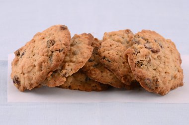 taze yulaf ezmesi kuru üzüm kurabiyeleri