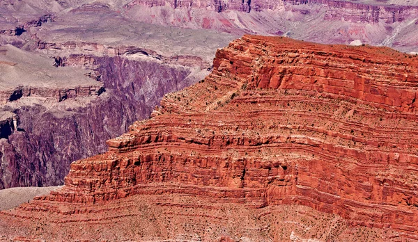 Lindas paisagens, Grand Canyon, Arizona, EUA. O Grand Canyon é um desfiladeiro íngreme esculpido pelo rio Colorado nos Estados Unidos no estado do Arizona. . — Fotografia de Stock