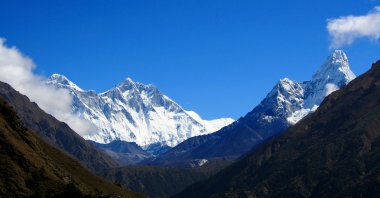 Himalaya dağ manzarası, nepal, everest bölgesi, mt. ama dablam