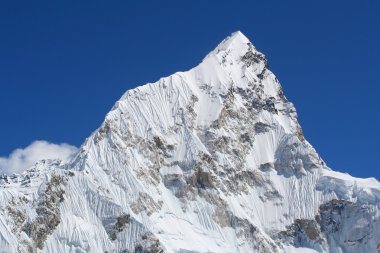 mt. nuptse in de everest regio van de Himalaya, nepal.