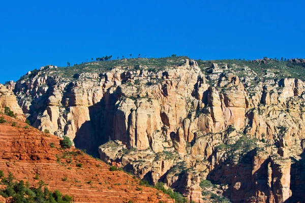 Piros Rocks a Sedona, Arizona, Amerikai Egyesült Államok — Stock Fotó