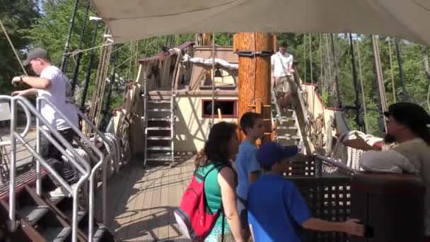 Jamestown Réplique Navire Époque Coloniale Jamestown Settlement Virginie Mai 2015 — Video