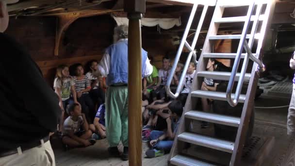 Jamestown Replica Barco Época Colonial Jamestown Settlement Virginia Mayo 2015 — Vídeo de stock