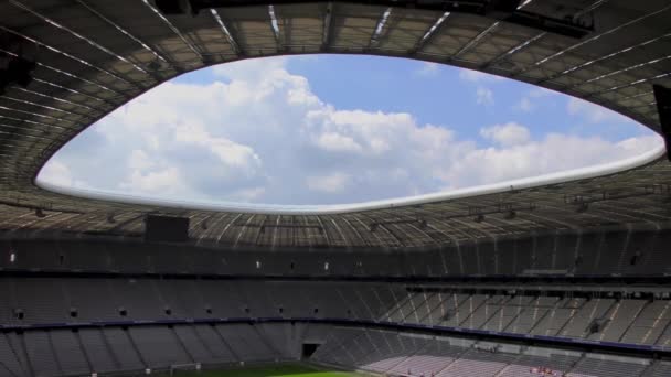 Мюнхен Германия Июня 2015 Года Футбольный Стадион Allianz Arena Мюнхене — стоковое видео