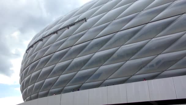 Мюнхен Германия Июня 2015 Года Футбольный Стадион Allianz Arena Мюнхене — стоковое видео