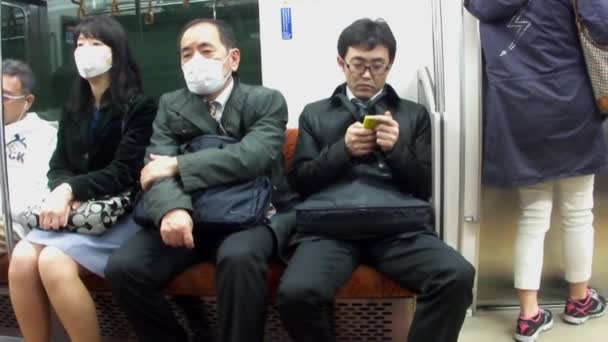 요코하마 지하철에 사람들의 — 비디오