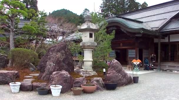 Images Magnifique Temple Koyasan Ekoin Avec Des Lumières Sacrées Brûlantes — Video