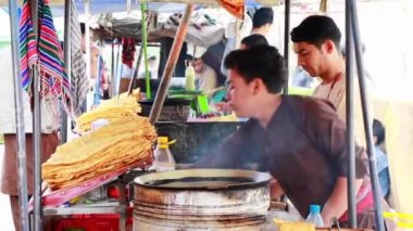 Yemek tedarikçilerinin görüntüleri, Kabil, Afganistan