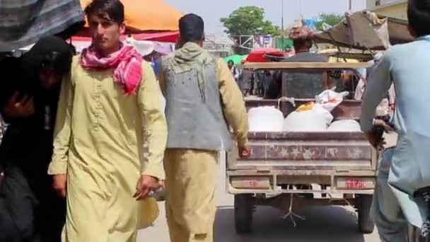 Unidentified People Market Kabul Capital Afghanistan Circa May 2019 — Stockvideo