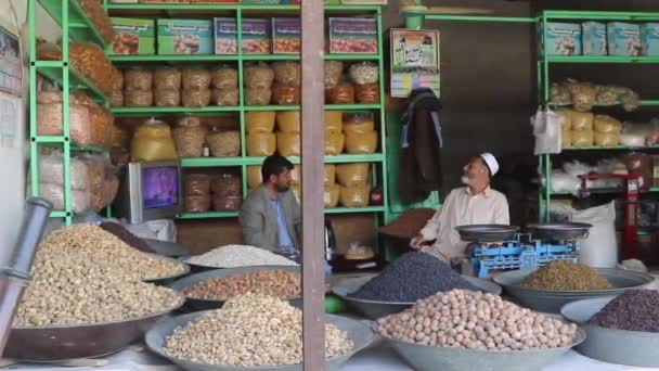 Unidentified People Market Kabul Capital Afghanistan Circa May 2019 — Stockvideo