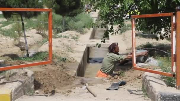아프가니스탄 카불에서 일하는 노동자들의 — 비디오