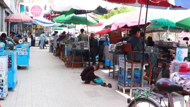 Unidentified People Market Kabul Capital Afghanistan Circa May 2019 — kuvapankkivideo