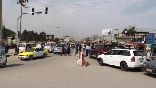 Street Traffic Kabul Capital Afghanistan Circa May 2019 — Stock video